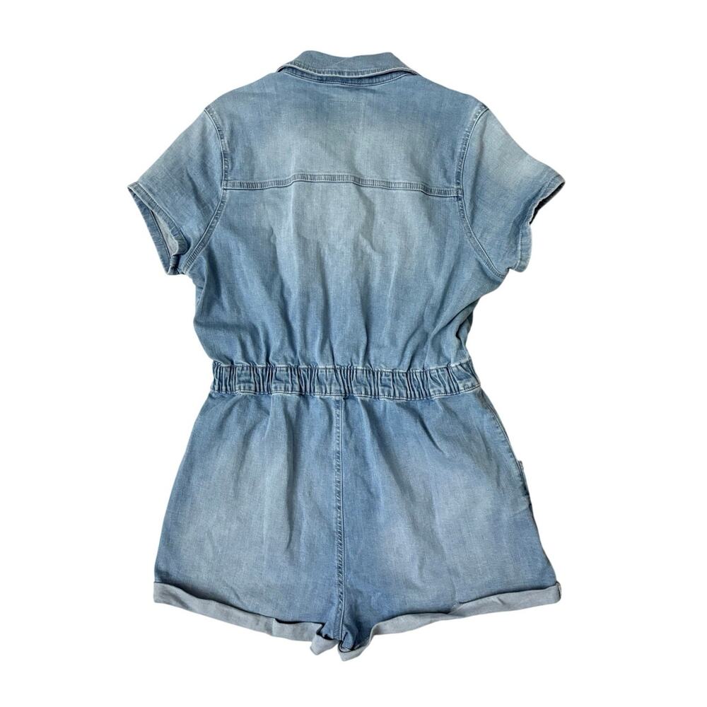Celebrity Pink Light Wash Short Denim Utility Romper Coveralls Sz Large (11-13) - Picture 3 of 7